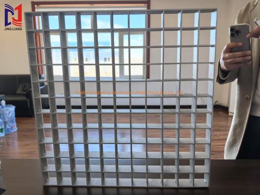 Grill Alloy Aluminium yang dapat disesuaikan untuk proyek dekorasi